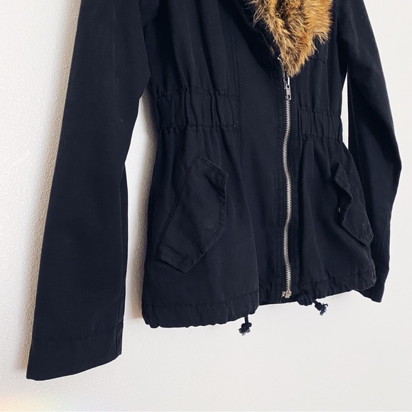 Ecote Urban Outfitters black zip up faux fur jacket coat removable fur trim XS - Picture 3 of 4